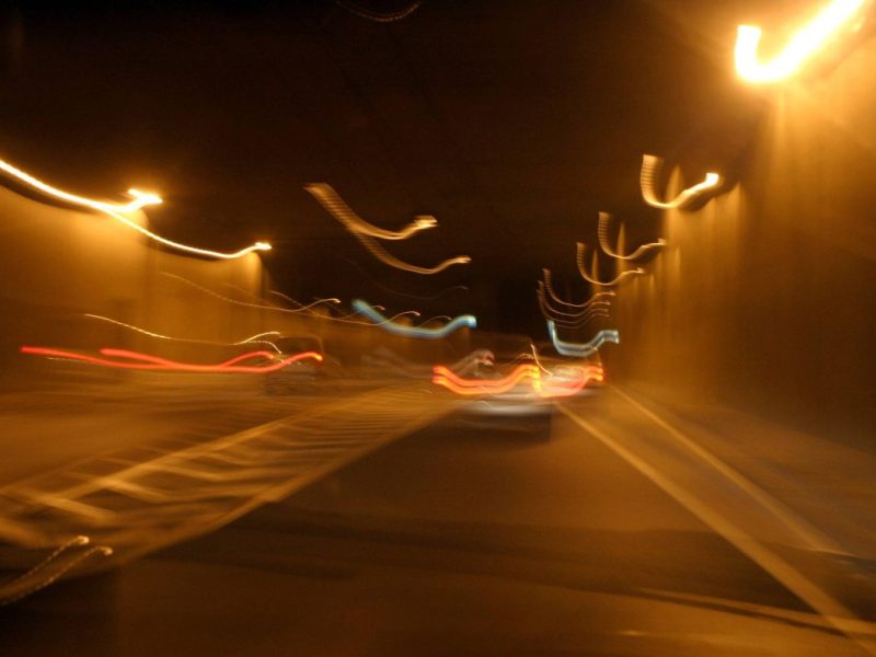 Wolfsburg: Autofahrt endet im Straßengraben – was dann passiert, ist einfach dreist