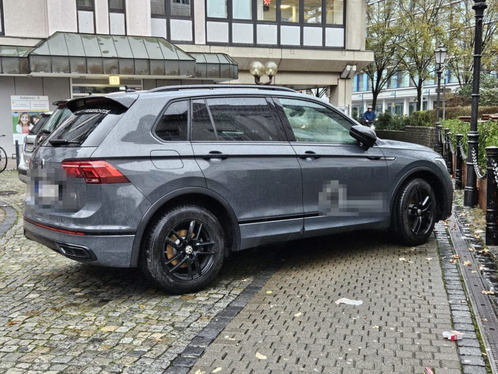 Braunschweig Auto Fahrradweg