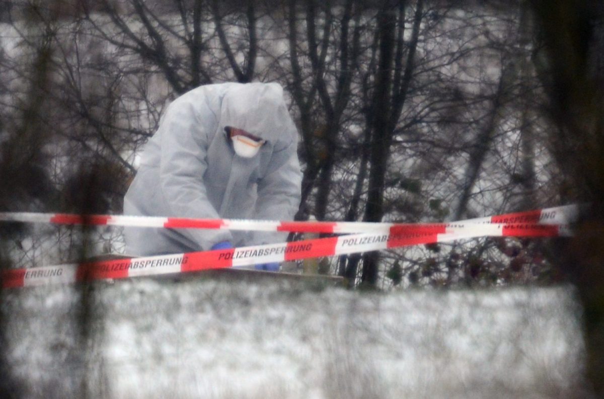 Frau nach Hundebiss im Harz tot: Die Polizei sicherte vor Ort Spuren.