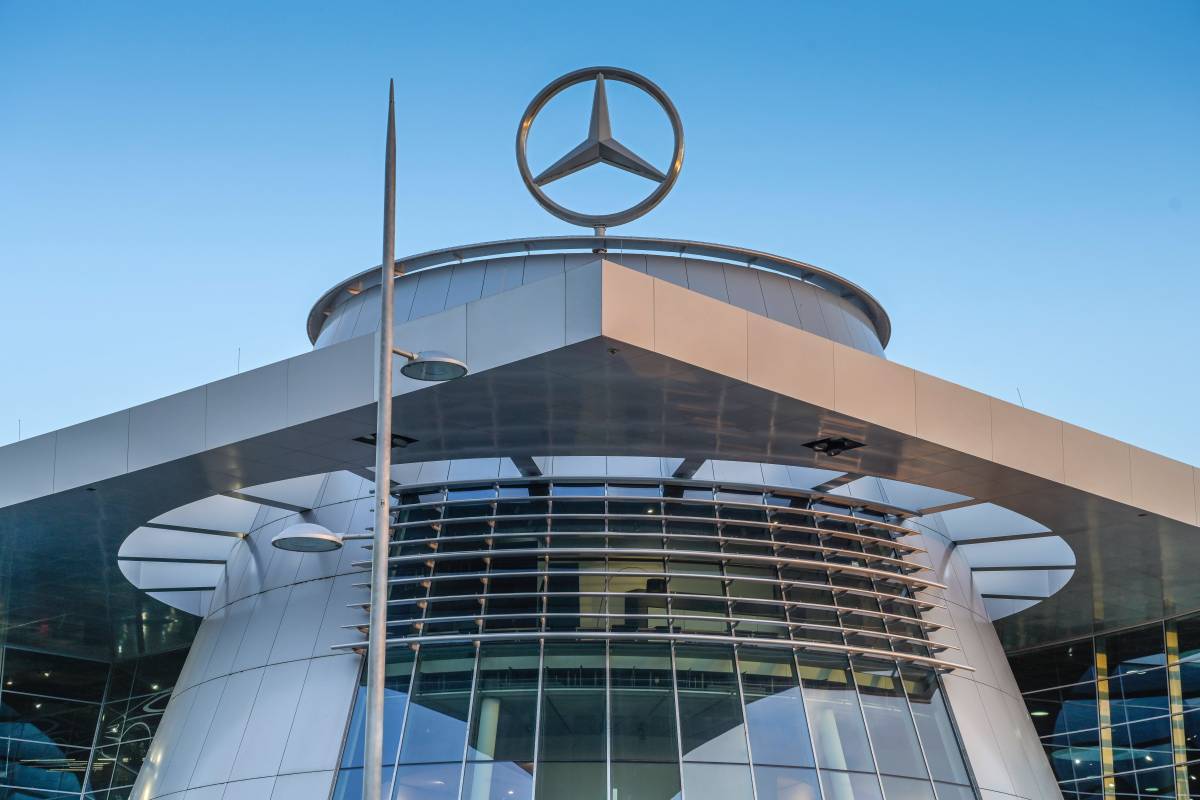 Autohaus Mercedes in Stuttgart