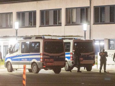 Salzgitter: Totenkopf-Alarm im Rathaus? Mann dreht völlig durch