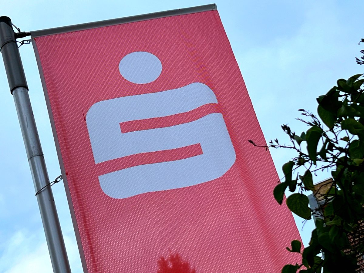 In Braunschweigs Norden brodelt es. Eine Sparkassen-Filiale soll schließen. Dafür soll ein 