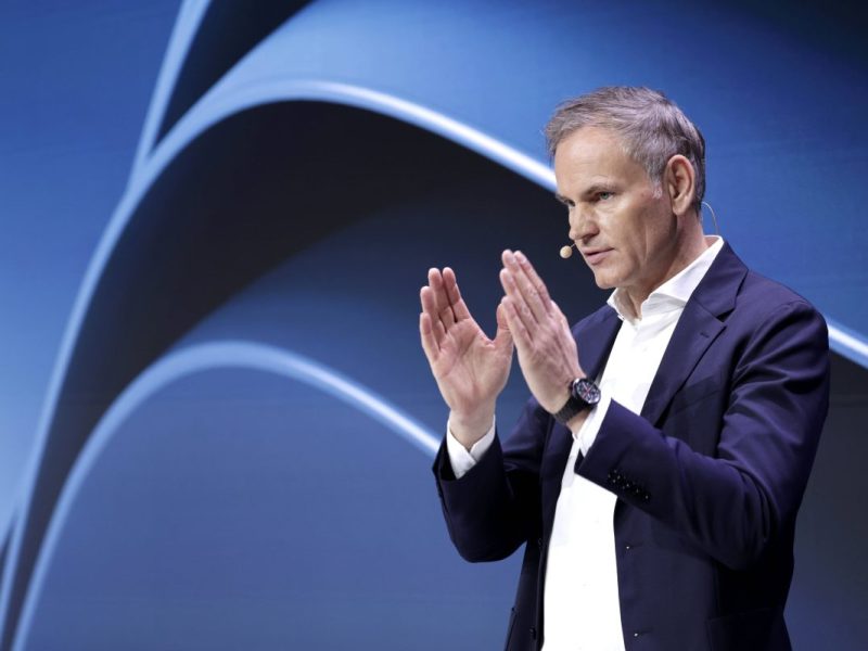 VW: E-Mobilität als Jobkiller? Konzern-Boss sendet Botschaft an Mitarbeiter