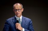 Merz adressierte in seiner Rede SPD und GrÃ¼nen.