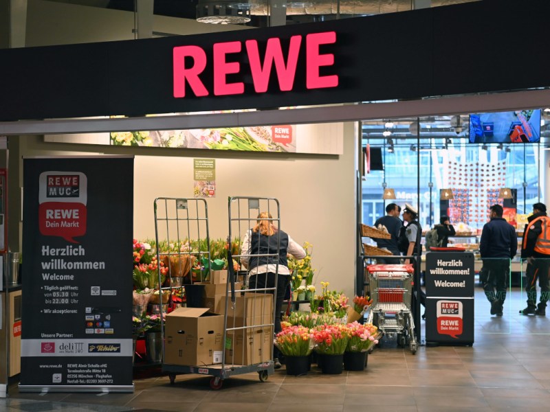 Irre Szenen im Rewe – dieses neue Angebot stellt alles in den Schatten