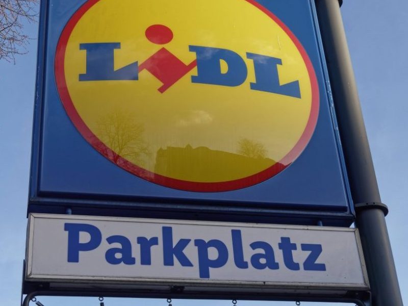 Lidl in Braunschweig macht ernst! Kunden sind genervt – „Muss Zeitdruck sein?“