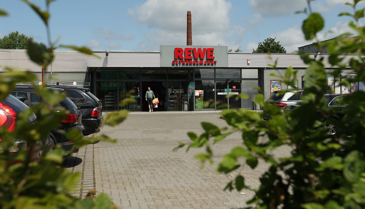 Rewe-Edeka-und-Co-Schon-vorm-Eingang-platzt-Kunden-der-Kragen-Spie-rutenlauf-