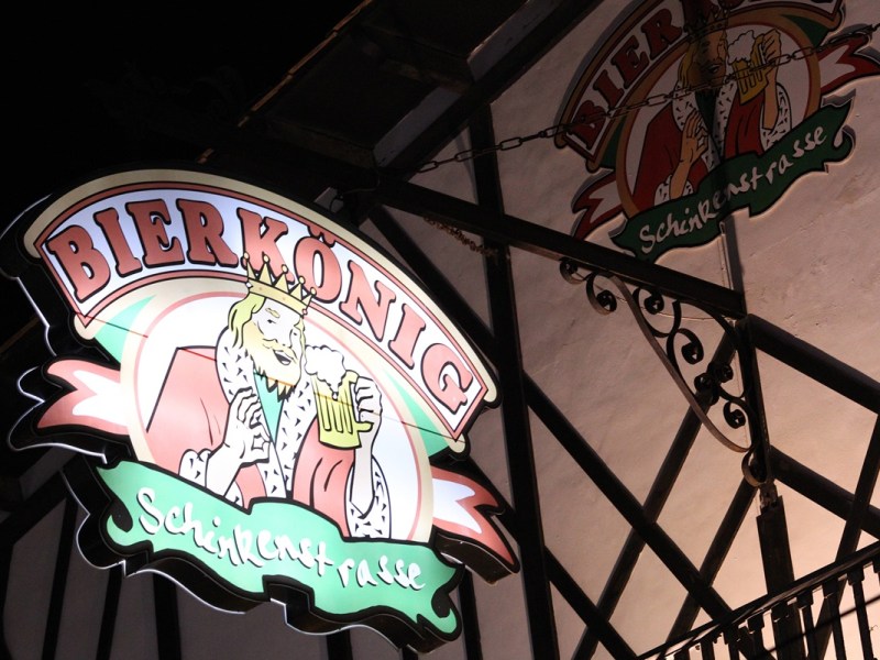 Bierkönig-Künstler verrät Spar-Trick – HIER zahlst du im Partytempel weniger für dein Getränk