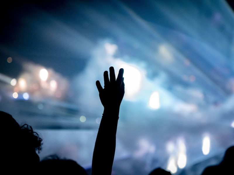 Festival steht unter keinem guten Stern! Frau (35) stirbt bei „Tomorrowland“