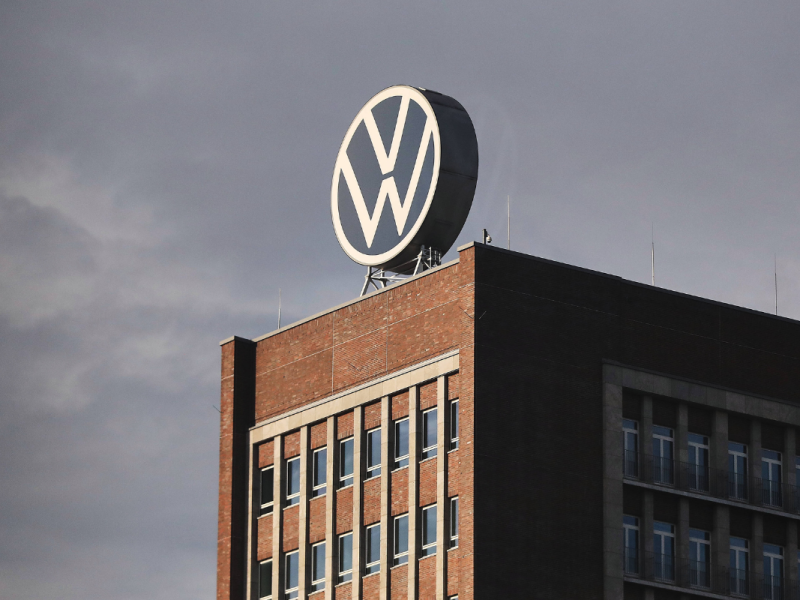 VW glänzt auf Spitzenposition! Mit DIESEM Erfolg hat niemand gerechnet