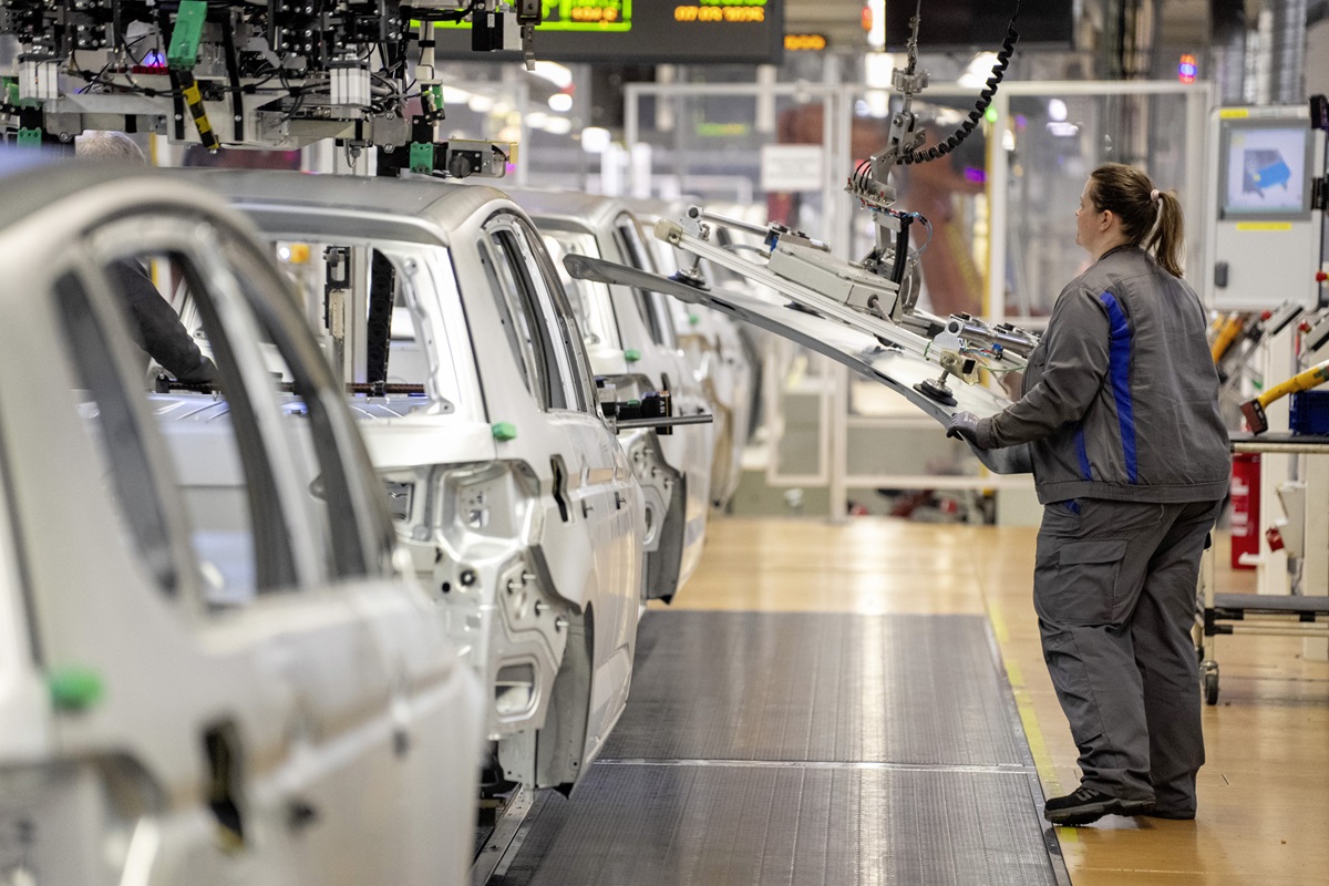 VW-Wo-bleibt-das-Stimmungsbarometer-M-ssen-nur-mal-inkognito-an-die-Linien-gehen-
